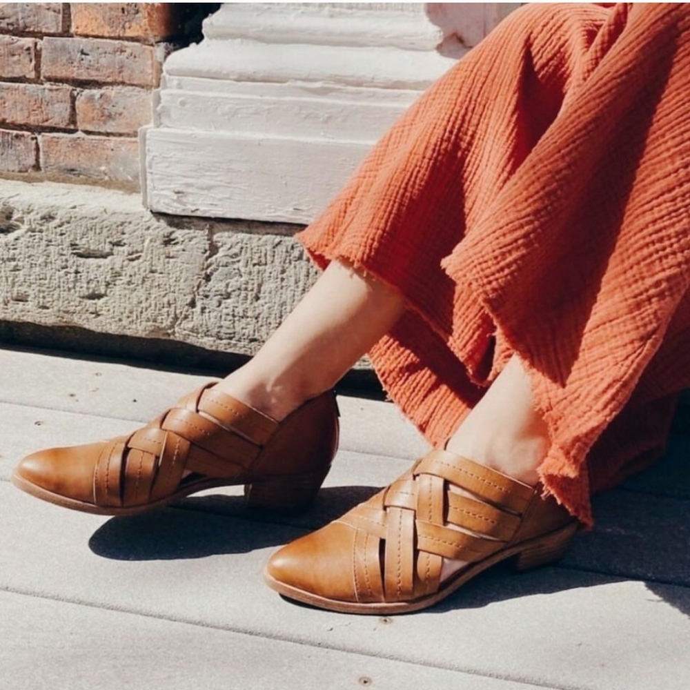 Frye Ray Huarache Shootie